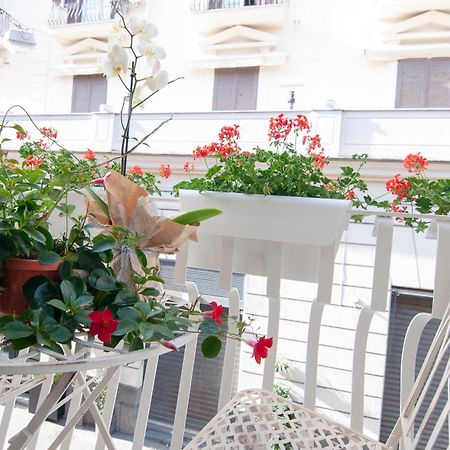 Relais Bijoux Napoli Hotel ภายนอก รูปภาพ