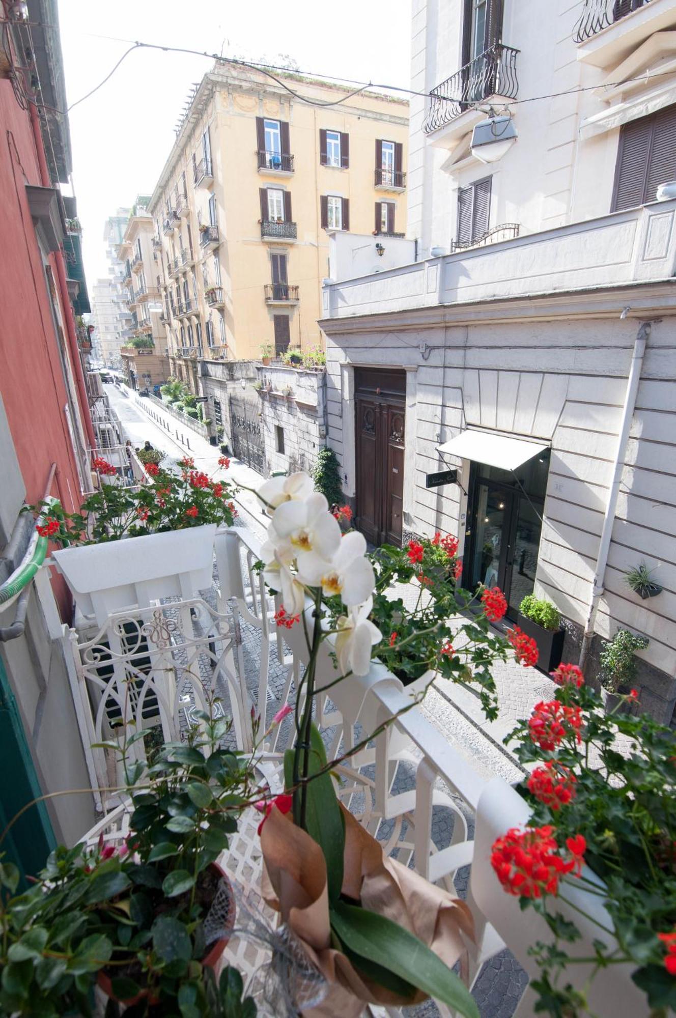 Relais Bijoux Napoli Hotel ภายนอก รูปภาพ